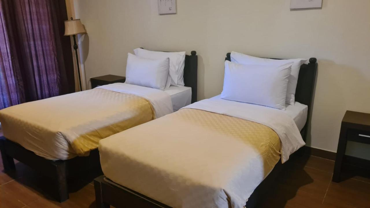 Dalia Budget Hotel Senggigi Exterior foto