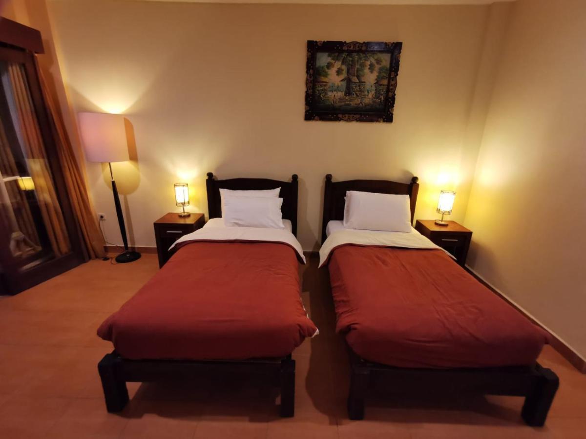 Dalia Budget Hotel Senggigi Exterior foto